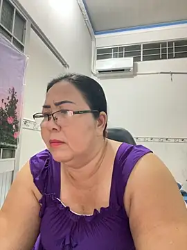 NDith online show from November 15, 2025, 11:40 am