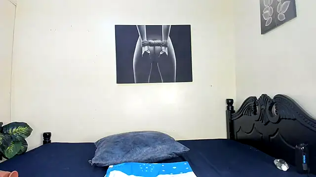 Riya xXx online show from February 15, 2026, 12:25 pm