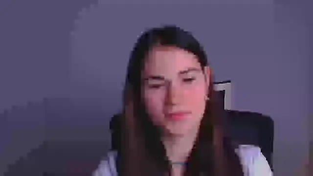 Loon Amore online show from December 3, 2024, 7:55 pm