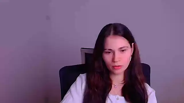 Loon Amore online show from January 11, 2025, 7:38 pm