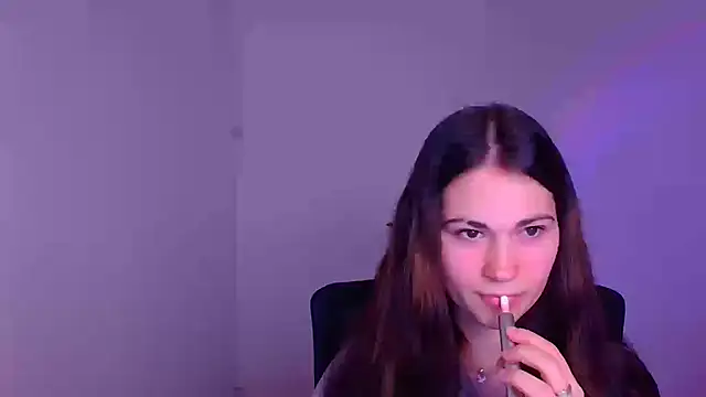 Loon Amore online show from January 14, 2025, 7:32 pm