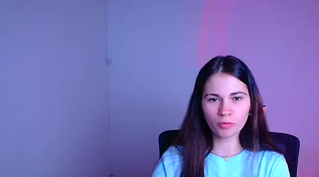 Loon Amore online show from February 4, 2025, 7:33 pm