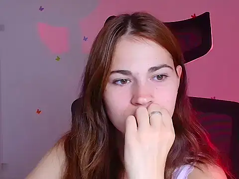 Loon Amore online show from September 10, 2025, 6:24 am