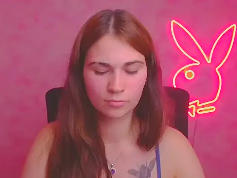 Loon Amore online show from October 6, 2025, 6:05 pm