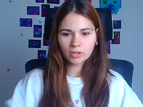 Loon Amore online show from November 18, 2025, 7:24 am