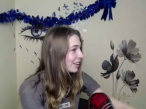 StrangerGi online show from January 12, 2025, 1:05 pm