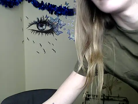 StrangerGi online show from February 25, 2025, 4:00 pm