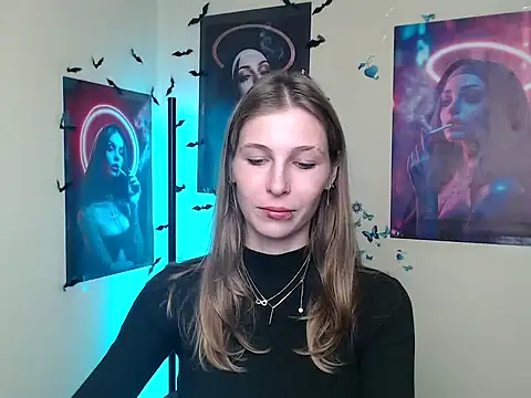 StrangerGi online show from September 14, 2025, 6:29 pm