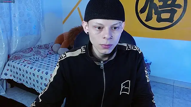 Snapshot of Matthew_Boy_ chatting on December 17, 2024, 7:07 am Matthew Boy online show from December 17, 2024, 7:07 am