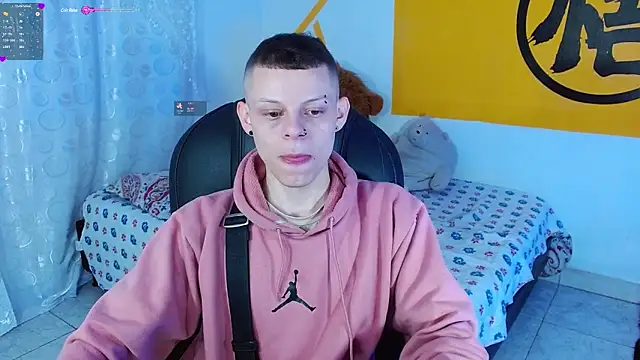 Snapshot of Matthew_Boy_ chatting on December 28, 2024, 8:05 am Matthew Boy online show from December 28, 2024, 8:05 am