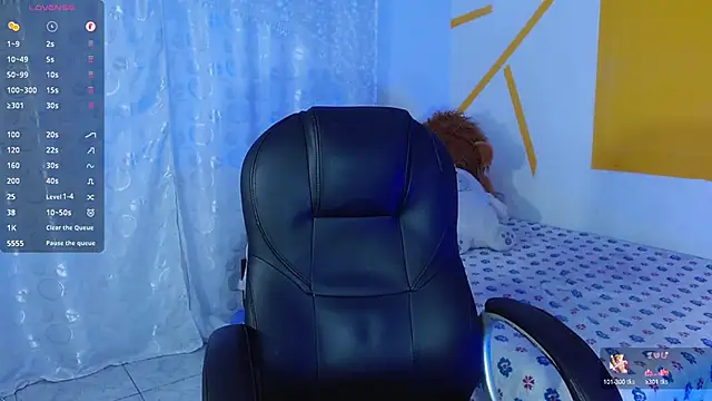 Snapshot of Matthew_Boy_ chatting on January 10, 2025, 7:04 am Matthew Boy online show from January 10, 2025, 7:04 am