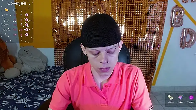 Snapshot of Matthew_Boy_ chatting on January 27, 2025, 4:30 am Matthew Boy online show from January 27, 2025, 4:30 am