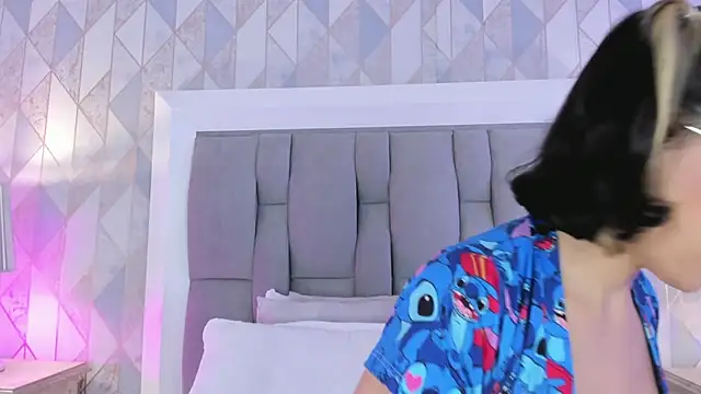 anais cooper online show from March 1, 2025, 11:39 am