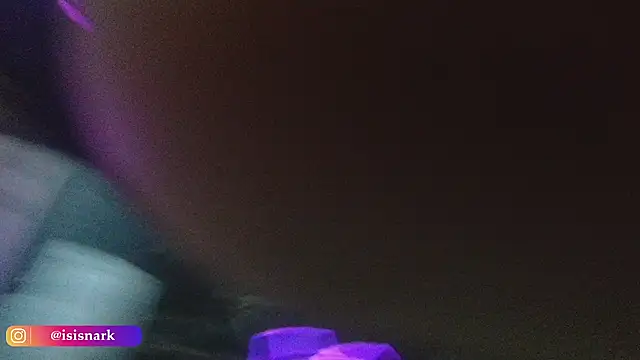 Snapshot of Isis69_ chatting on December 19, 2024, 7:07 pm Isis69 online show from December 19, 2024, 7:07 pm