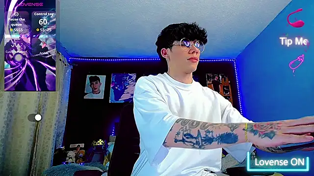 thiagomurphyy online show from November 20, 2025, 3:28 am