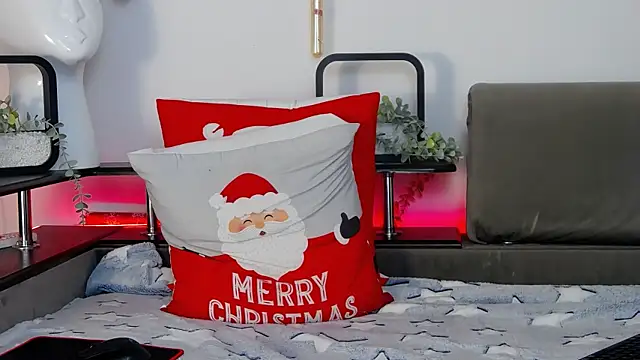 Snapshot of CarterCole chatting on December 26, 2024, 10:37 am CarterCole online show from December 26, 2024, 10:37 am