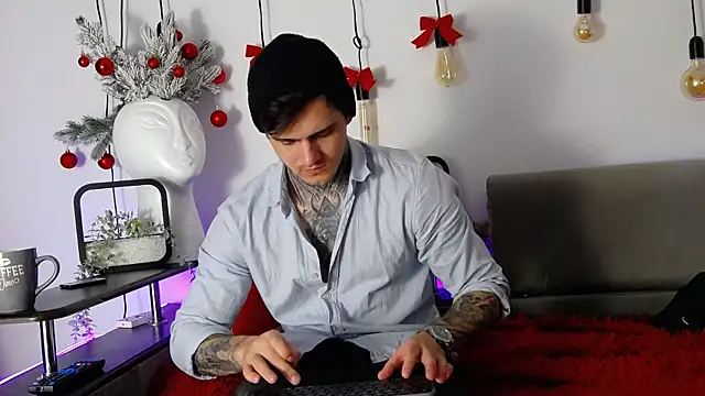 Snapshot of CarterCole chatting on January 2, 2025, 6:29 am CarterCole online show from January 2, 2025, 6:29 am