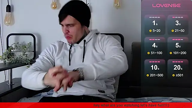 Snapshot of CarterCole chatting on February 21, 2025, 8:18 am CarterCole online show from February 21, 2025, 8:18 am