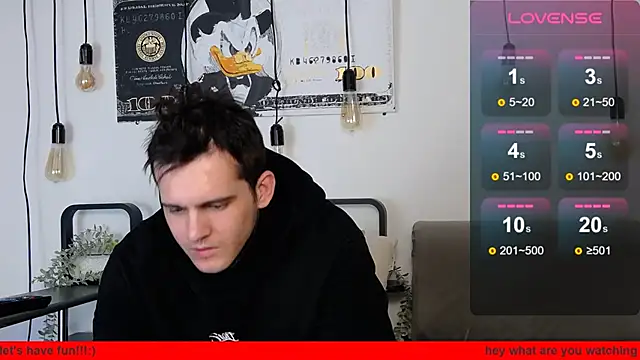 Snapshot of CarterCole chatting on March 21, 2025, 7:44 am CarterCole online show from March 21, 2025, 7:44 am