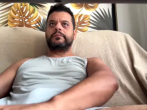 HornyBeachBoyBR online show from April 23, 2026, 2:30 pm