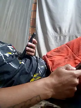 Snapshot of RS1995Poa1 chatting on March 19, 2025, 2:13 pm RS1995Poa1 online show from March 19, 2025, 2:13 pm