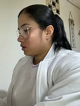Sweet  Nurse1 online show from May 6, 2026, 3:28 pm