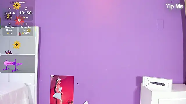 Snapshot of SunnyPage chatting on February 8, 2025, 9:15 pm SunnyPage online show from February 8, 2025, 9:15 pm