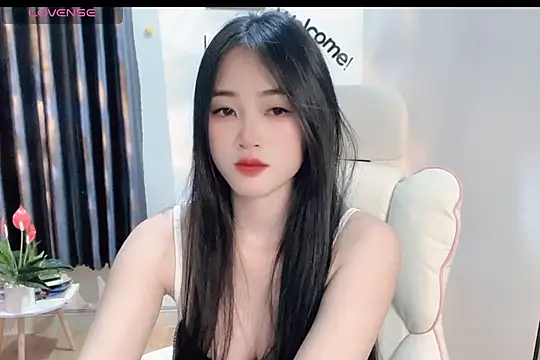  Aimy  online show from February 23, 2025, 7:17 pm