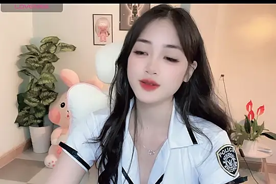  Aimy  online show from October 27, 2025, 4:27 am