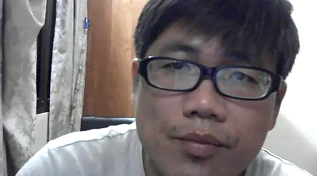 Snapshot of findagirlfriend chatting on December 1, 2024, 4:29 pm findagirlfriend online show from December 1, 2024, 4:29 pm