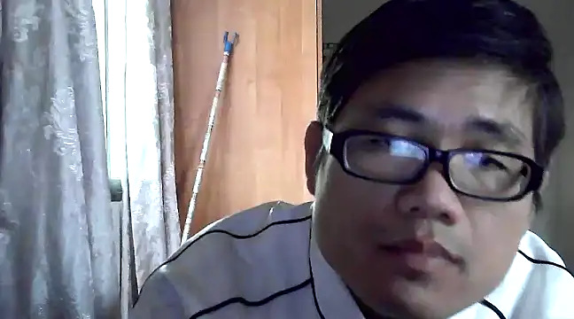 Snapshot of findagirlfriend chatting on December 19, 2024, 9:40 am findagirlfriend online show from December 19, 2024, 9:40 am