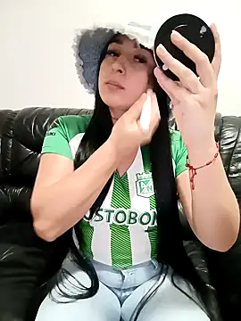 Snapshot of Juanamd1 chatting on December 18, 2024, 8:53 am Juanamd1 online show from December 18, 2024, 8:53 am