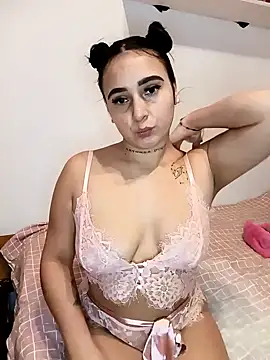 Snapshot of Juanamd1 chatting on January 5, 2025, 8:54 am Juanamd1 online show from January 5, 2025, 8:54 am