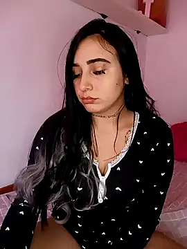 Snapshot of Juanamd1 chatting on January 10, 2025, 8:29 am Juanamd1 online show from January 10, 2025, 8:29 am