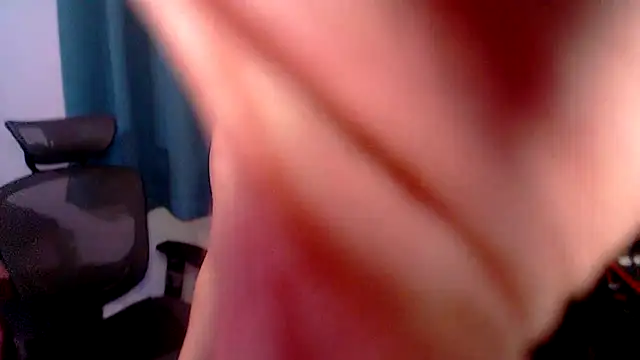 RyffBurnz online show from November 3, 2025, 2:57 am