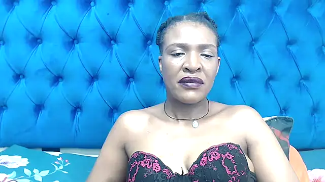 Snapshot of SpicyQueenxxxx chatting on April 12, 2026, 5:56 am SpicyQueenxxxx online show from April 12, 2026, 5:56 am