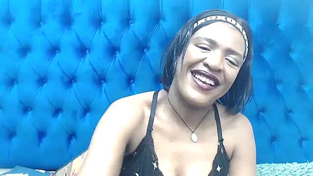 Snapshot of SpicyQueenxxxx chatting on April 14, 2026, 6:25 pm SpicyQueenxxxx online show from April 14, 2026, 6:25 pm