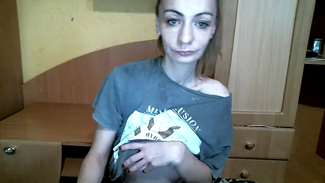 DennisXCaroll online show from February 5, 2026, 7:35 am