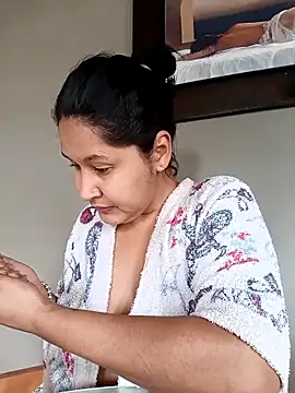 Snapshot of SamaraJay1 chatting on April 23, 2026, 1:24 pm SamaraJay1 online show from April 23, 2026, 1:24 pm