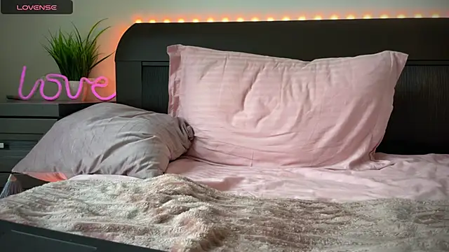 Snapshot of dymonted chatting on December 27, 2024, 11:28 am dymonted online show from December 27, 2024, 11:28 am