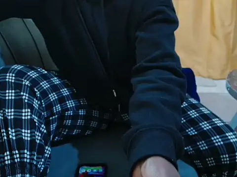 leslysexygirl online show from October 4, 2025, 5:49 am