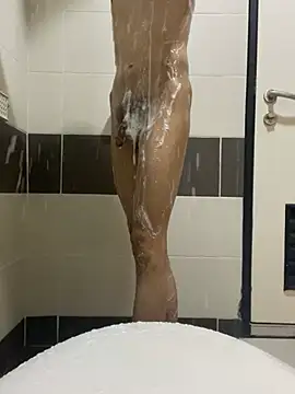 Snapshot of zeck80 chatting on December 13, 2024, 8:20 am zeck80 online show from December 13, 2024, 8:20 am