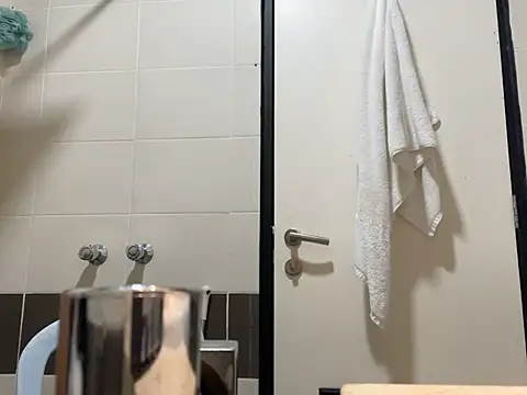 Snapshot of zeck80 chatting on December 30, 2024, 8:25 pm zeck80 online show from December 30, 2024, 8:25 pm