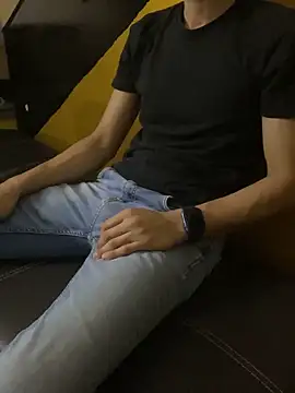 Snapshot of zeck80 chatting on January 6, 2025, 1:52 pm zeck80 online show from January 6, 2025, 1:52 pm