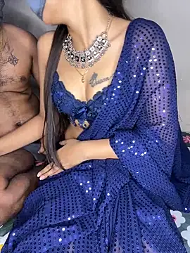 Snapshot of Suhu_love chatting on November 6, 2025, 7:37 pm Suhu love online show from November 6, 2025, 7:37 pm