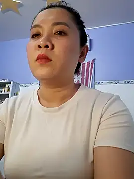 Snapshot of Benlla2802 chatting on December 11, 2024, 3:58 pm Benlla2802 online show from December 11, 2024, 3:58 pm