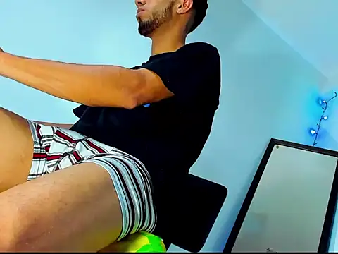 Gregory hard online show from January 18, 2025, 9:45 pm