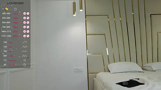 Snapshot of Goodgirlgonabad chatting on March 21, 2025, 4:40 pm Goodgirlgonabad online show from March 21, 2025, 4:40 pm