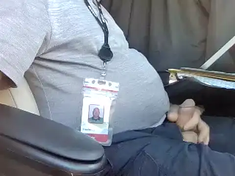 Snapshot of Policeman20742 chatting on January 8, 2025, 5:48 pm Policeman20742 online show from January 8, 2025, 5:48 pm