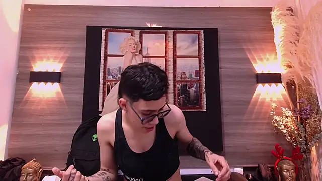 Snapshot of Cutie_Shy_ chatting on November 15, 2025, 5:20 pm Cutie Shy online show from November 15, 2025, 5:20 pm